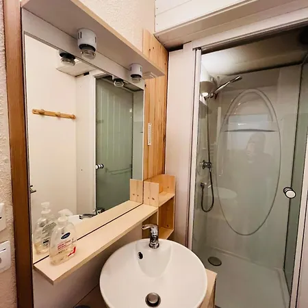 Apartment Mountain In